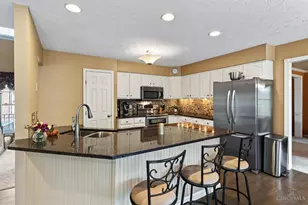 5170 Breckenridge Dr, Green Township, OH 45247 - Photo 25