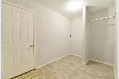 9926 Pinedale Drive, Colerain Township, OH 45231 - Photo 19
