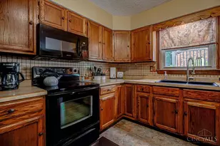 3991 Jennifer Dr, Ross Township, OH 45013 - Photo 9