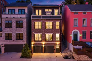 148 Mulberry St, Cincinnati, OH 45202 - Photo 1