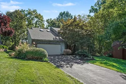 2458 Pond Run Avenue, Anderson Township, OH 45244 - Photo 3