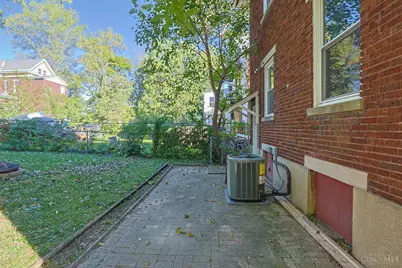 1125 Seton Avenue, Cincinnati, OH 45205 - Photo 41