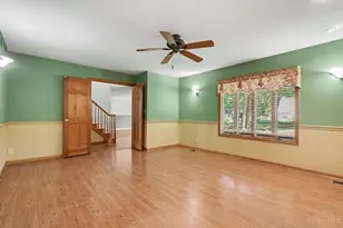 401 Lowell St, Loveland, OH 45140 - Photo 13