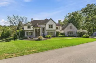 8575 Sleepy Hollow Dr, Indian Hill, OH 45243 - Photo 1