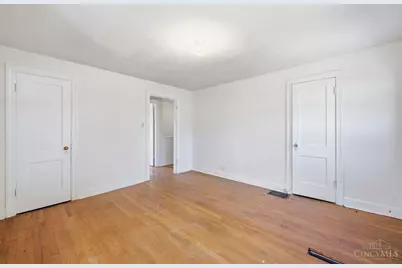 10895 Reading Road, Sharonville, OH 45241 - Photo 25