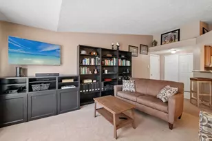 6668 Washington Cir, Middletown, OH 45005 - Photo 11