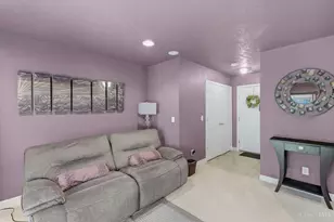 2418 Bluffcrest Ln, Cincinnati, OH 45238 - Photo 35