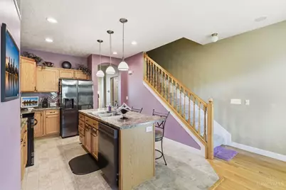 2418 Bluffcrest Lane, Cincinnati, OH 45238 - Photo 11