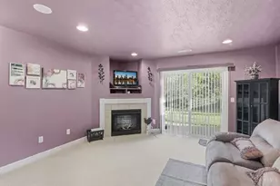2418 Bluffcrest Ln, Cincinnati, OH 45238 - Photo 29