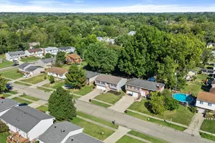 5158 Dundas Dr, Delhi Township, OH 45238 - Photo 37
