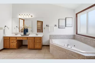 7588 Providence Woods Court, West Chester, OH 45069 - Photo 31