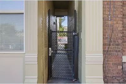 5 E University Avenue, Cincinnati, OH 45219 - Photo 7