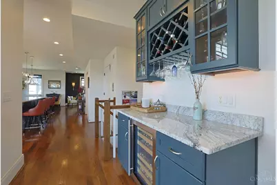 2900 Corbin Park Court, Cincinnati, OH 45226 - Photo 11