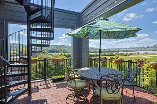 2900 Corbin Park Ct, Cincinnati, OH 45226 - Photo 17