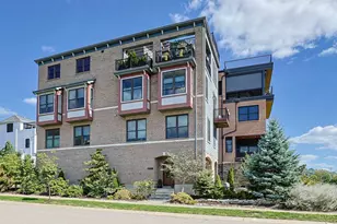 2900 Corbin Park Ct, Cincinnati, OH 45226 - Photo 1