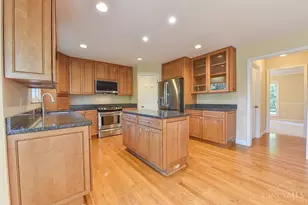 7642 Athenia Dr, Anderson Township, OH 45244 - Photo 11