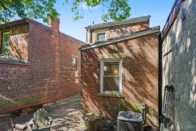 2200 W Clifton Avenue, Cincinnati, OH 45219 - Photo 23