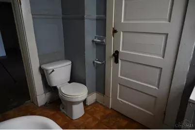3135 Durrell Avenue, Cincinnati, OH 45207 - Photo 39