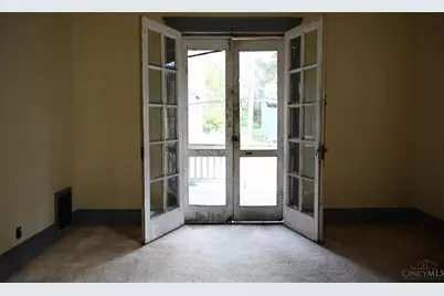 3135 Durrell Avenue, Cincinnati, OH 45207 - Photo 17