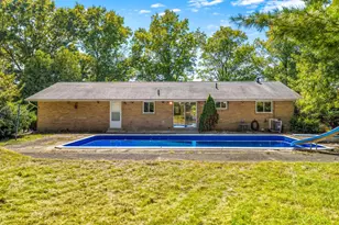 1614 Acreview Dr, Springfield Township, OH 45240 - Photo 13