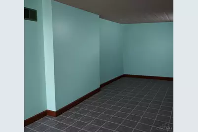1737 Madison Avenue, Cincinnati, OH 45231 - Photo 31