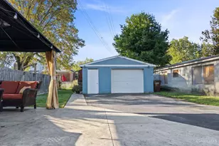 6839 Roe St, Columbia Township, OH 45227 - Photo 13