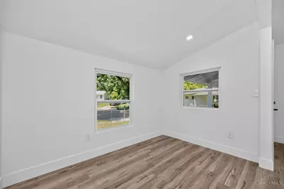 2505 Niagara Street, Cincinnati, OH 45231 - Photo 11