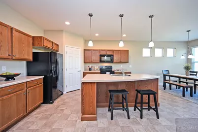 1006 Chatham Lane, Pierce Township, OH 45245 - Photo 5