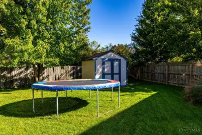 407 Pebble Court, Englewood, OH 45322 - Photo 37