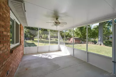 8576 Bethany Lane, Anderson Township, OH 45255 - Photo 7