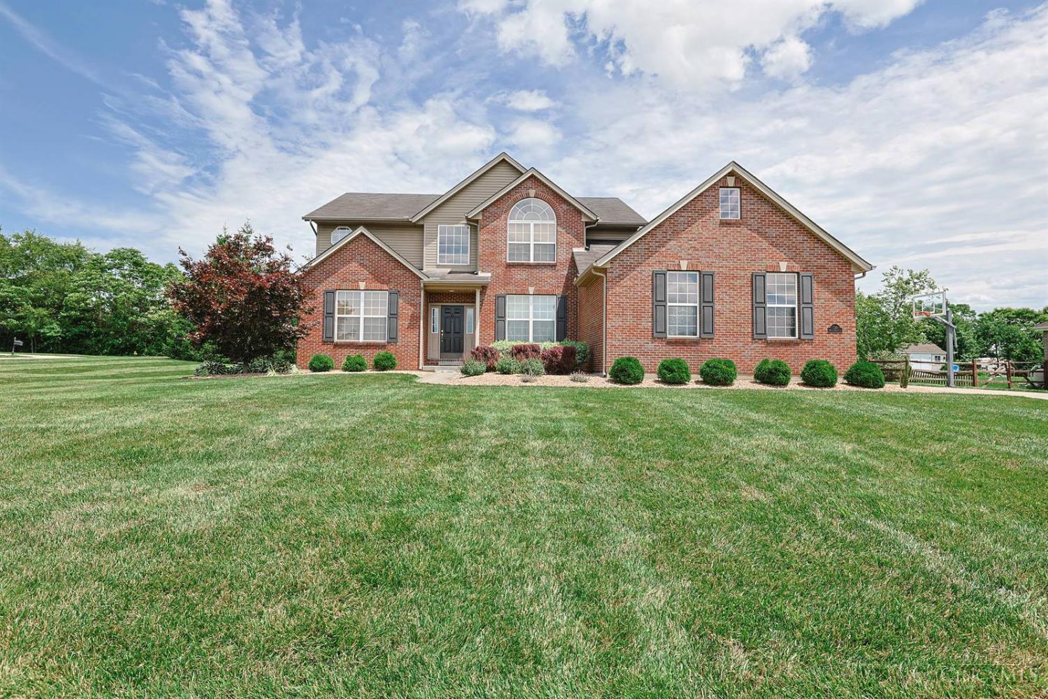 5304 Meadow Breeze Dr, Liberty Township, OH 45011 - MLS 1895755