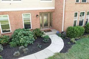 8721 Rupp Farm Dr, West Chester, OH 45069 - Photo 3