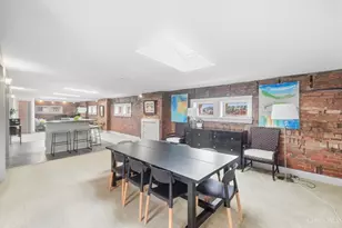 1126 Walnut St, Cincinnati, OH 45202 - Photo 11