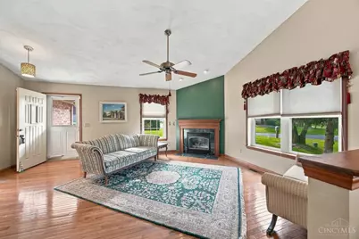 5460 Lakefront Drive, Cincinnati, OH 45247 - Photo 9