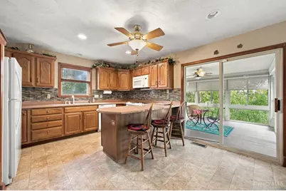 5460 Lakefront Drive, Cincinnati, OH 45247 - Photo 13