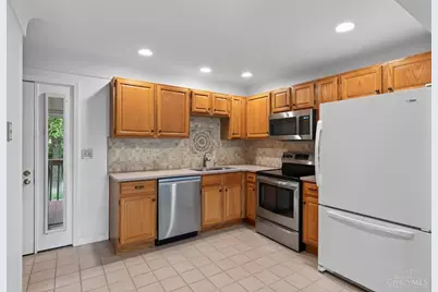 9043 Winton Road #2, Cincinnati, OH 45231 - Photo 5