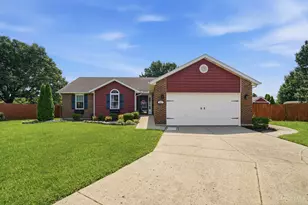 927 Golden Meadows Ct, Trenton, OH 45050 - Photo 1