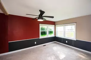 8141 Lesourdsville West Chester Rd, West Chester, OH 45069 - Photo 23