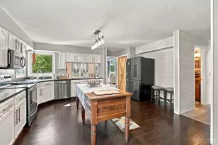 8117 Tollbridge Ct, West Chester, OH 45069 - Photo 3