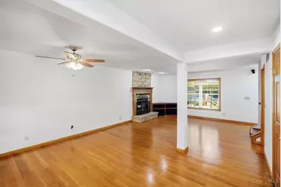 3326 Meadow Green Court, Amelia, OH 45102 - Photo 9