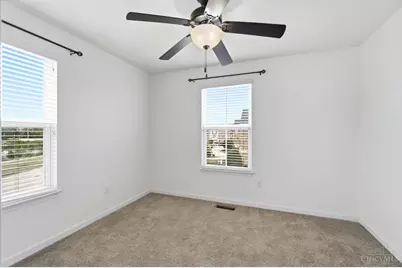 9557 Union Park, West Chester, OH 45069 - Photo 15
