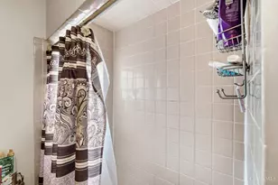 137 Parker St, Cincinnati, OH 45219 - Photo 37
