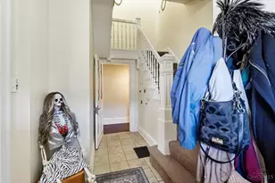 137 Parker St, Cincinnati, OH 45219 - Photo 7