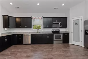 154 Black Hawk Dr, Jackson Township, OH 45171 - Photo 19