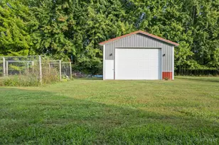 154 Black Hawk Dr, Jackson Township, OH 45171 - Photo 9