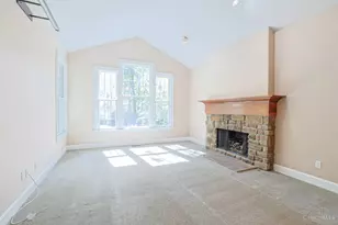 2321 Manistique Lakes Dr, Union Township, OH 45036 - Photo 9