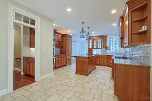 2321 Manistique Lakes Dr, Union Township, OH 45036 - Photo 19