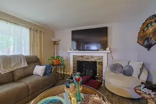 2865 Lafeuille Ave, Cincinnati, OH 45211 - Photo 9