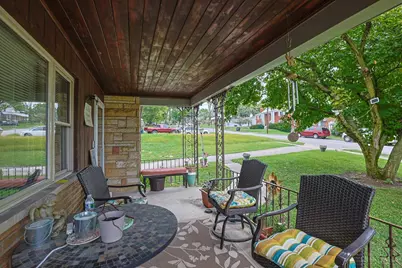 2865 Lafeuille Avenue, Cincinnati, OH 45211 - Photo 3