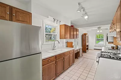 120 E Benson Street, Reading, OH 45215 - Photo 13